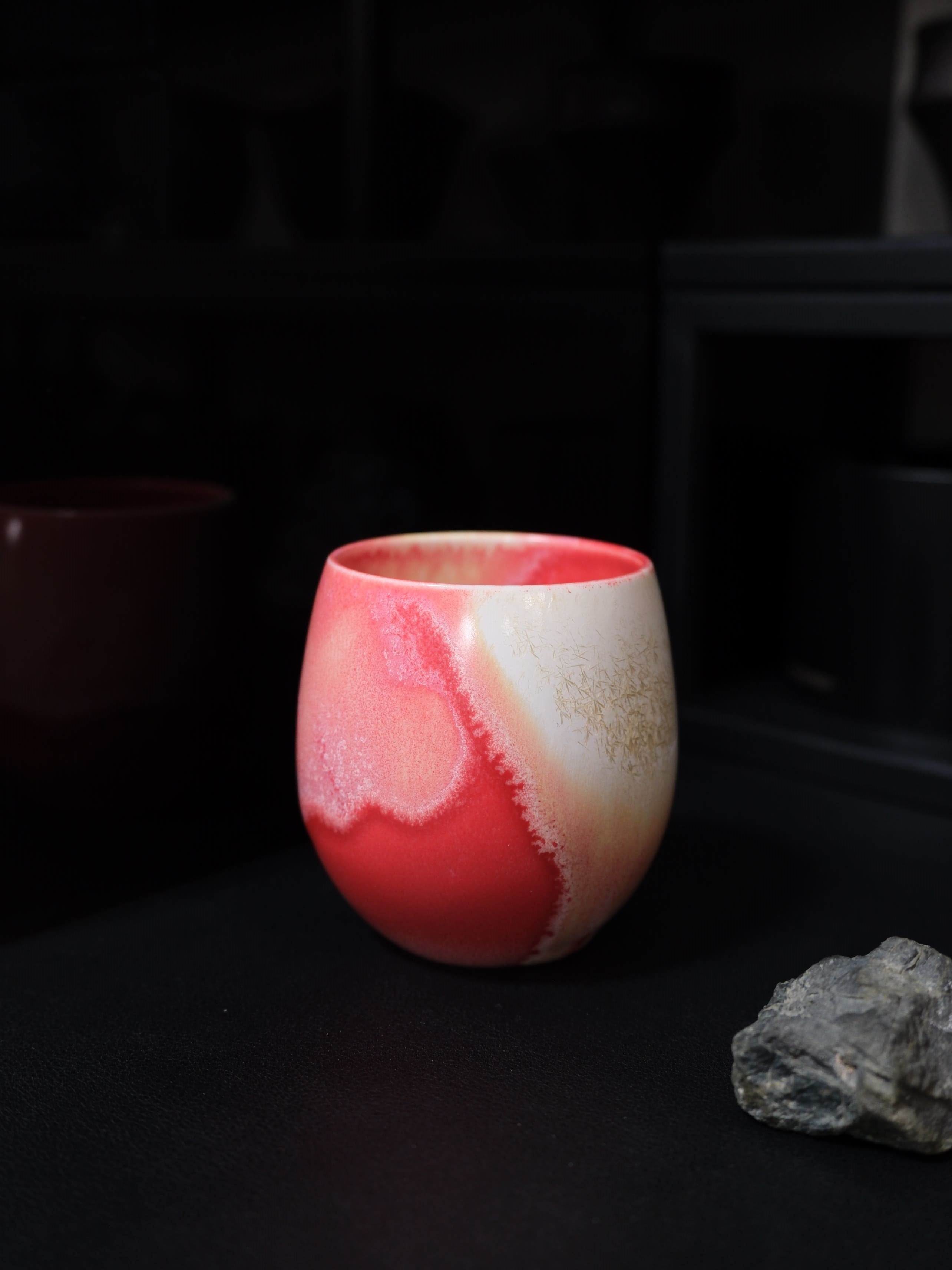 YANJUNKLIN - Handcrafted Egg-Shaped Cup
