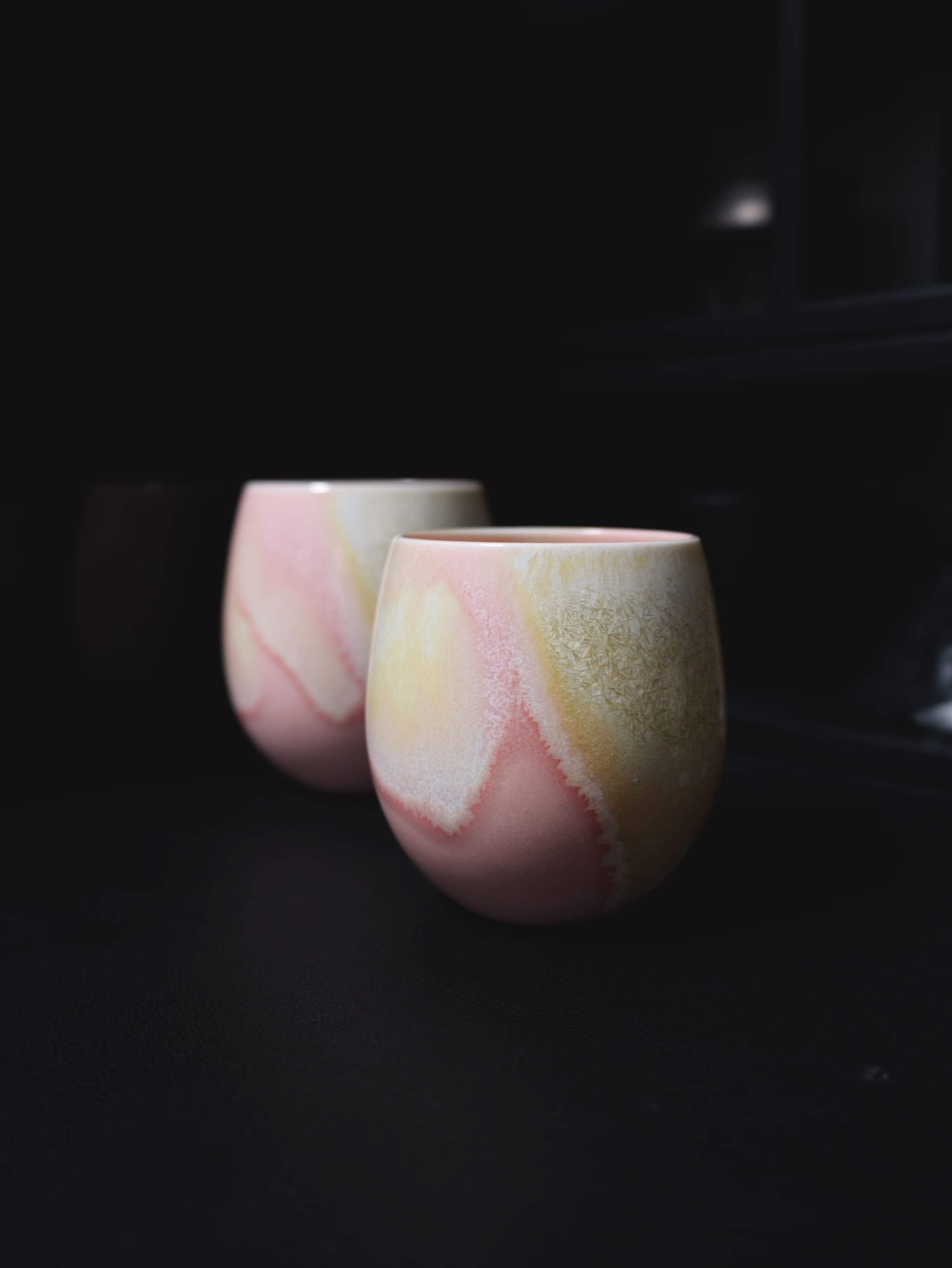 YANJUNKLIN - Handcrafted Egg-Shaped Cup